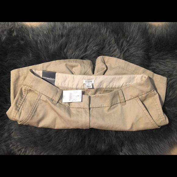 Tan J.Crew shorts size 8, 5” SHORT - Picture 3 of 4